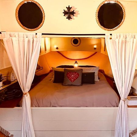 Tres Jolie Peniche A Louer Otel Hédé Dış mekan fotoğraf